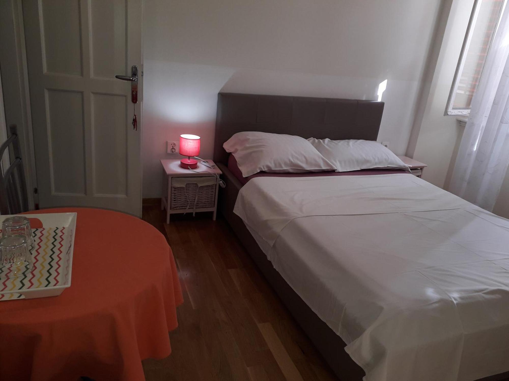Studio On Main Pedestrian Street Apartment Pula Exterior photo